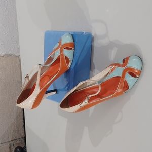 UNITED COLORS OF BENETTON (I think!) Tri-color vintage pumps